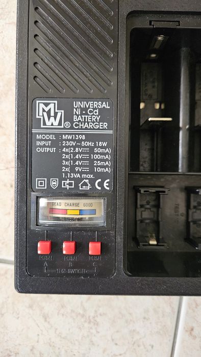 Battery Charger425906761966571523
