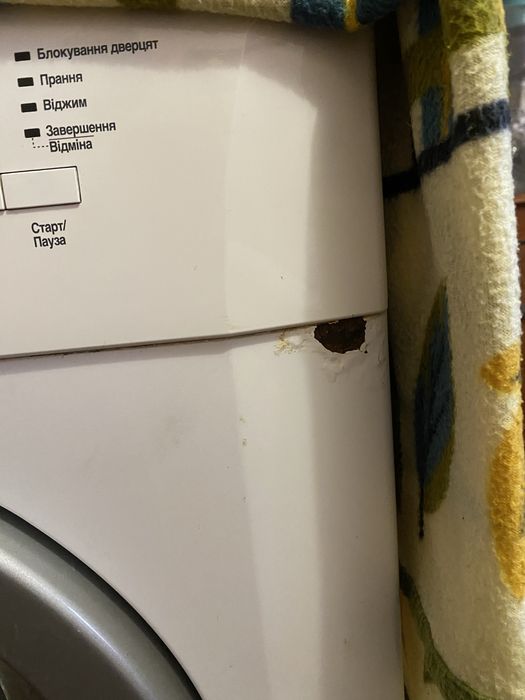 Продам пральну машинку на запчастини або під відновлення