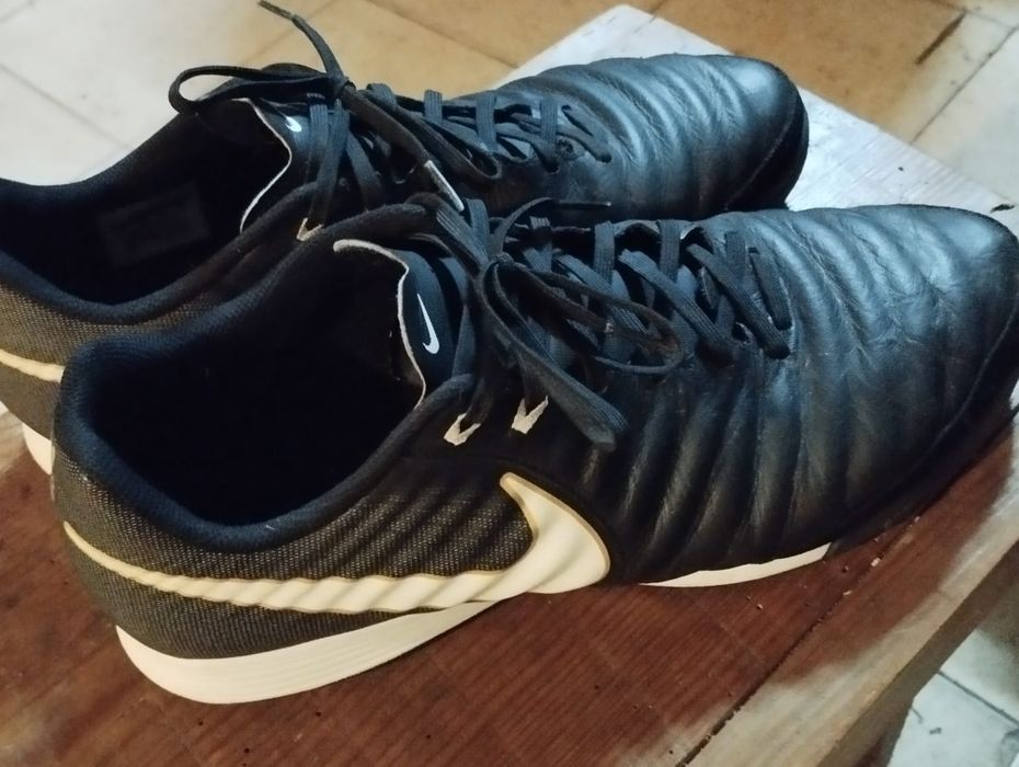 Chuteiras futsal Nike Tiempo X