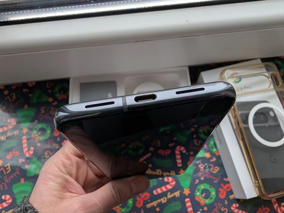 Pixel 8pro, 128gb, black.  Софт анлок, Андроїд 14