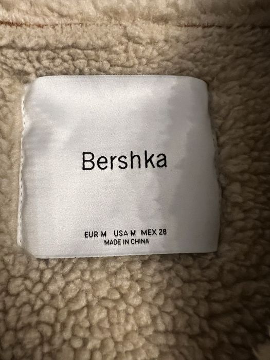 Дублянка Bershka