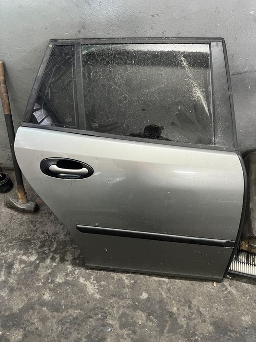 Двері задні праві Saab 9-5
