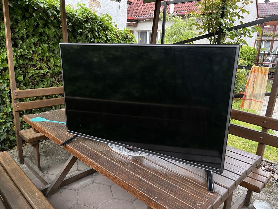 Telewizor LG 42 cale
