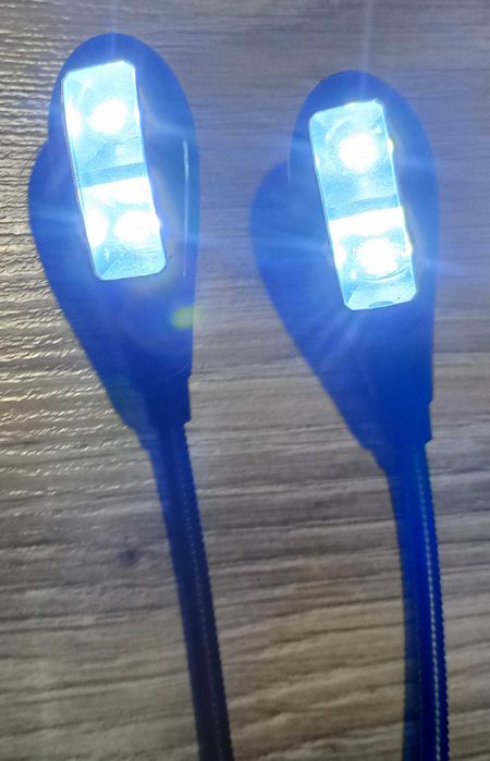 Podwójna lampka led z klipsem i regulacją oświetlenia