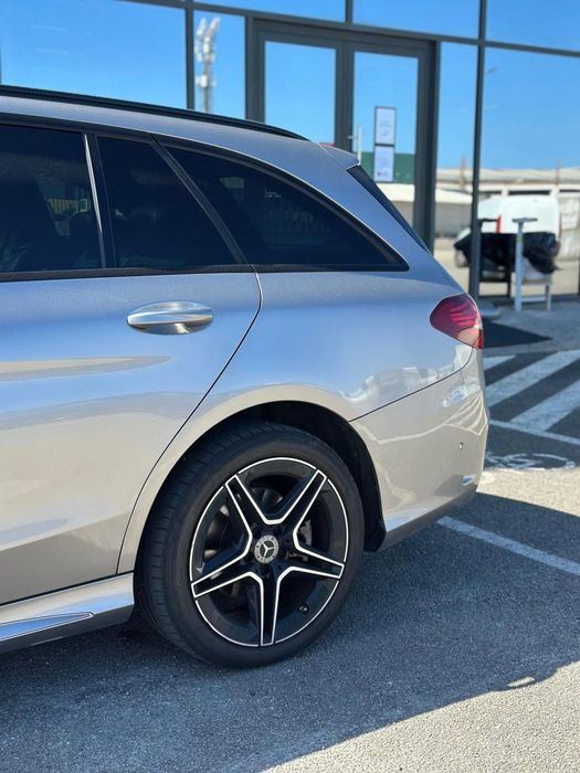 Mercedes-Benz C 300 de T 9G-TRONIC AMG Line foto 4