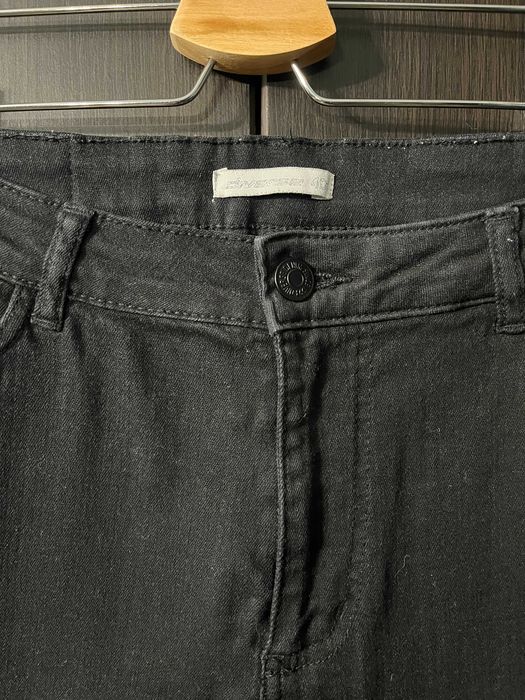 Czarne jeansy stretch Diverse 40