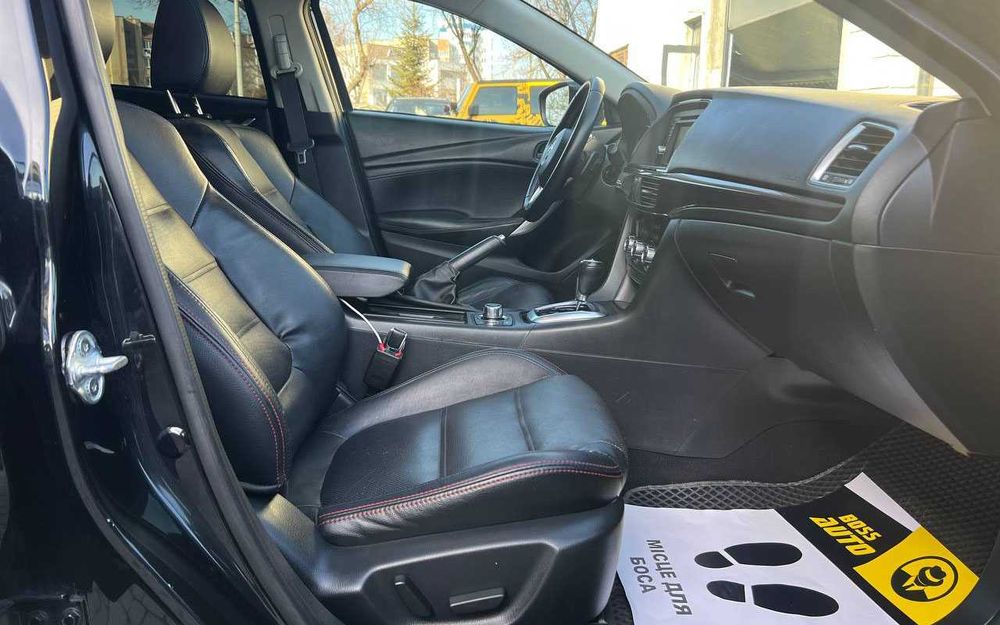 Mazda 6 2013 року