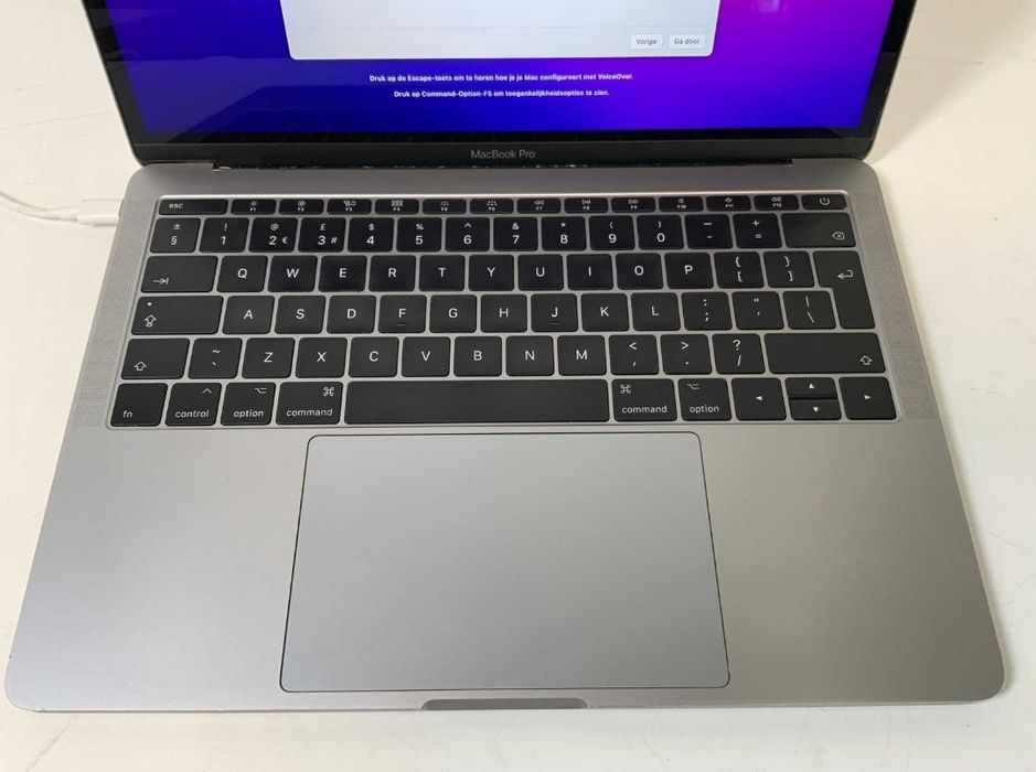 Macbook Pro 13" I5 16 Gb RAM 256 SSD