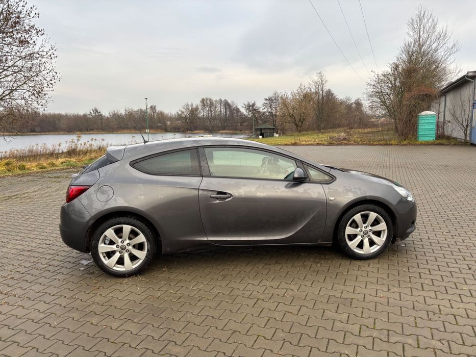Opel astra J GTC 1.4 140km , LPG