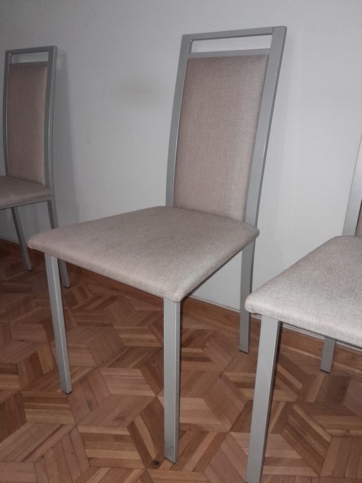 Zestaw 6 krzeseł