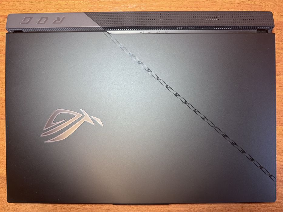 Флагман ASUS ROG Strix SCAR 17 (G733PY) | Ryzen 9 7945HX / RTX 4090 / 64GB RAM / 2TB SSD / 240Hz 2K