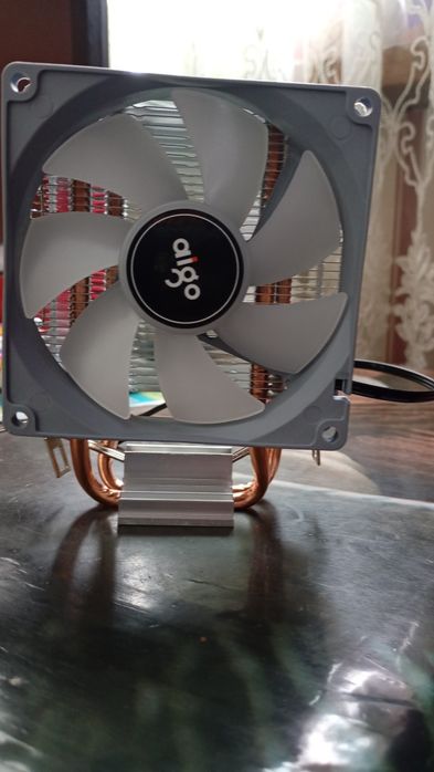 Продам кулер на процесора