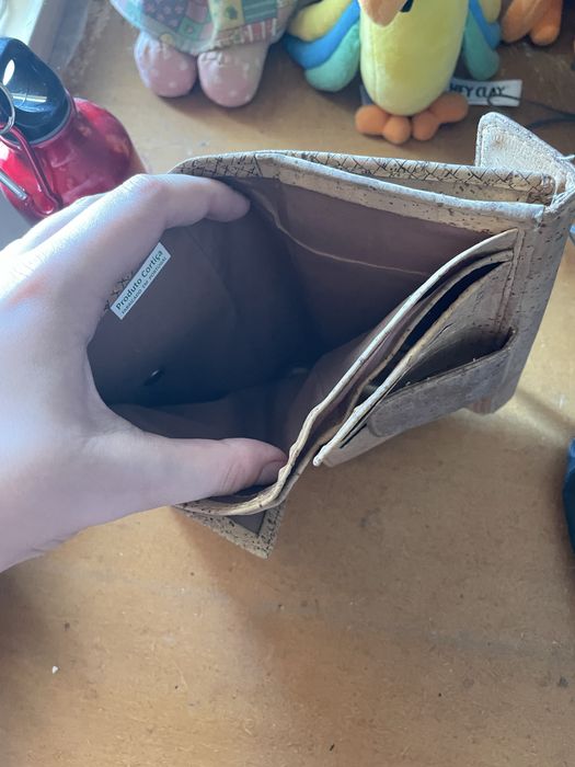 Carteira em cortiça