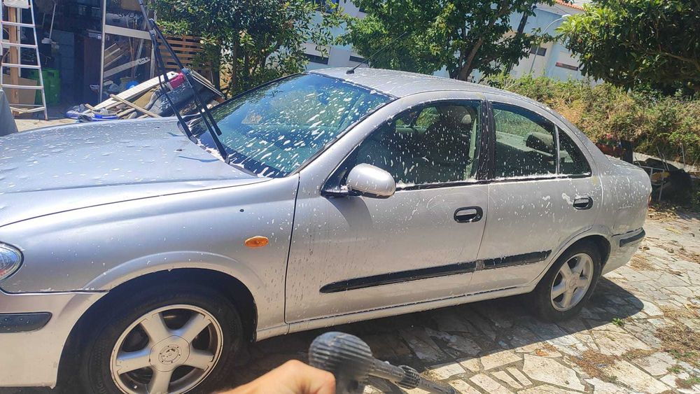 Nissan Almera 1,5 a gasolina