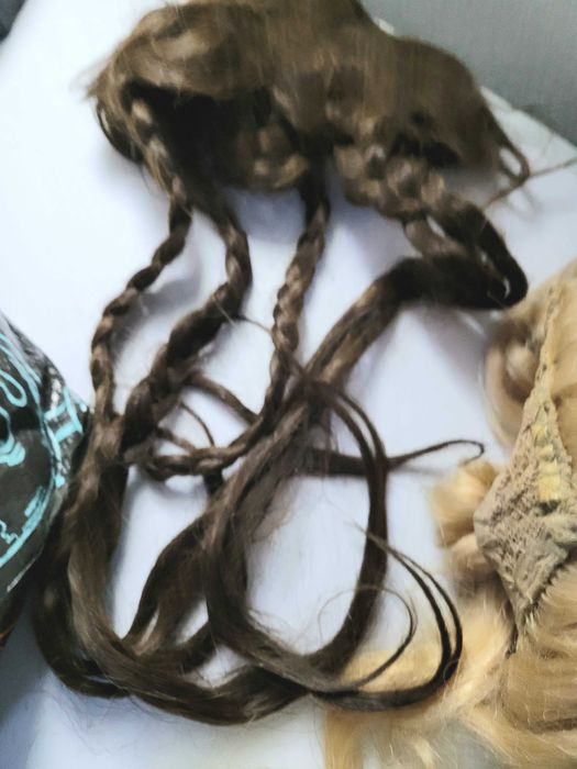 Lote de 150 cabeleiras variadas