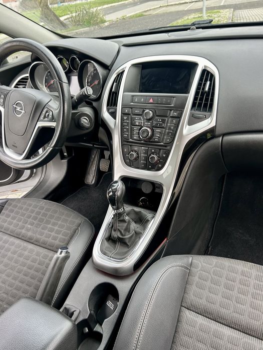 Opel Astra GTC 1.4 Turbo