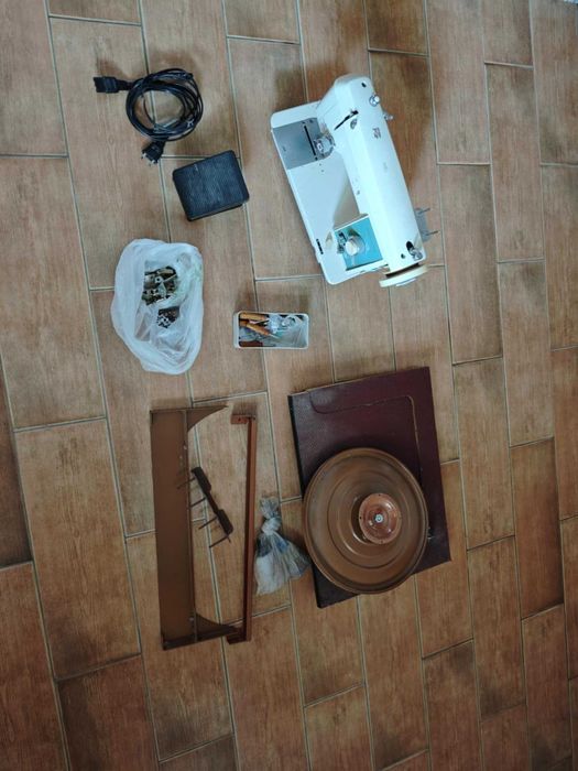 Máquina Costura Toyota. Antiguidade. Colecionadores