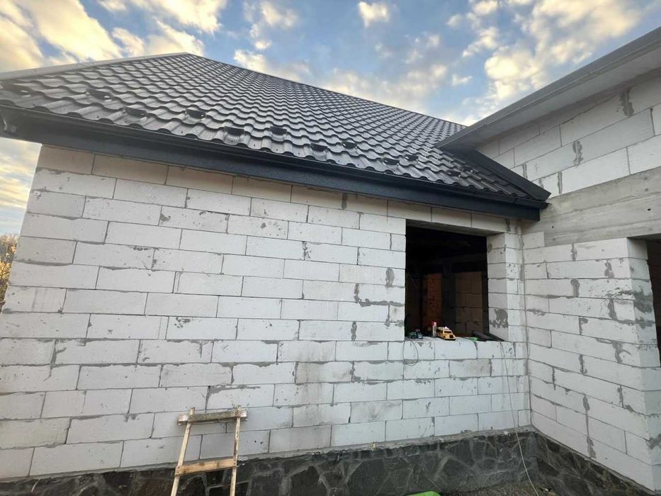 Металочерепиця. Фальц. Металопрофіль. Покрівля. Профнастил. Дах. Бляха