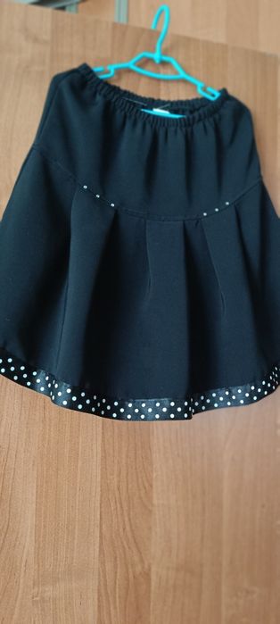 Spódniczka galowa dziewczęca 140