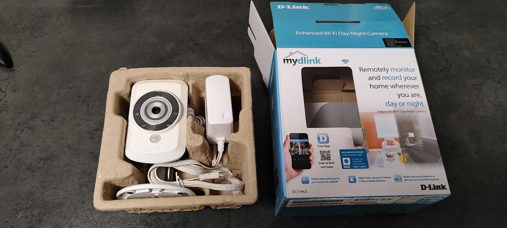 Kamera D-link DCS-942L IP WiFi + karta micro 16GB