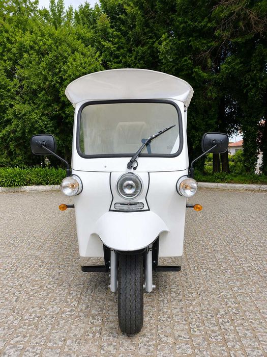 Viatura -  e-Tuk L5 Cargo