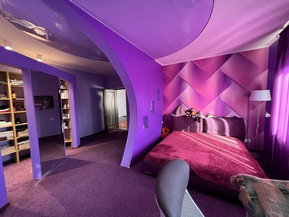 Дом для семьи в центре