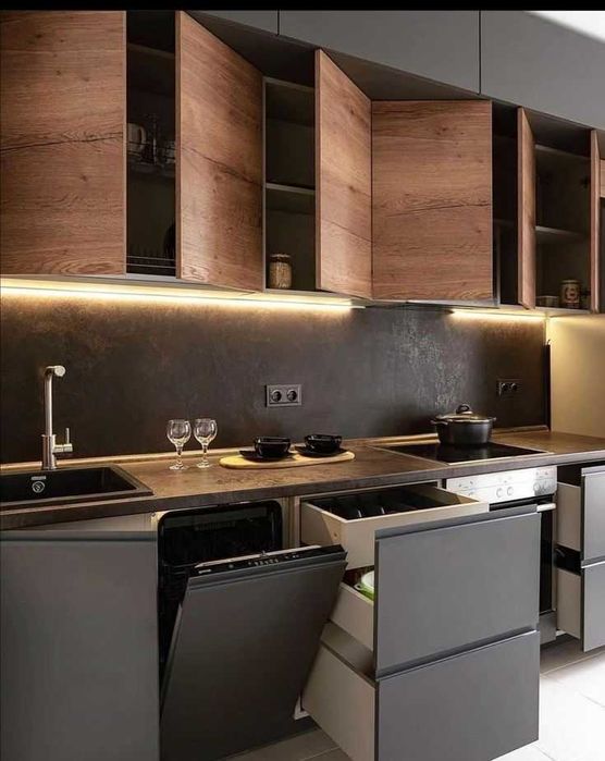 Кухні на замовлення. Шафа купе/шкаф. Кухня/меблі під заказ. Гардеробні