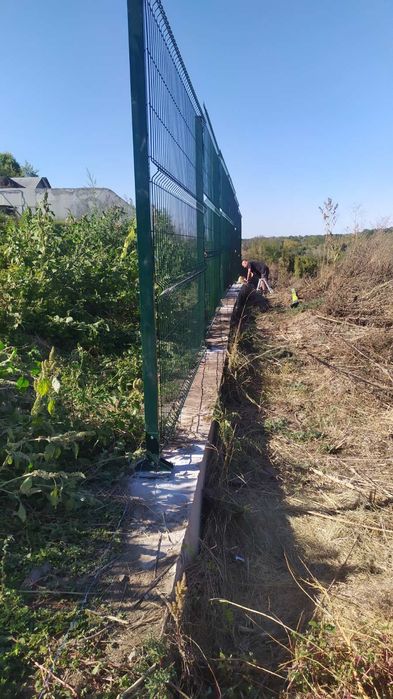 Забор из Сварной сетки 3D «под ключ» Установка и монтаж забора. Скидки