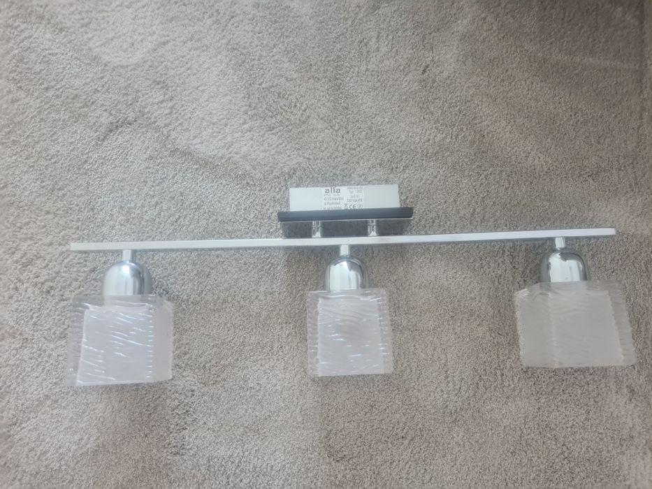 Lampa sufitowa chrom.