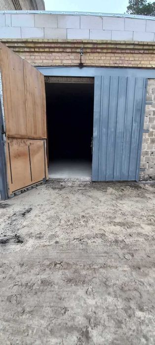 Сдам Склад  и Офис  в Гостомеле,Длительно!