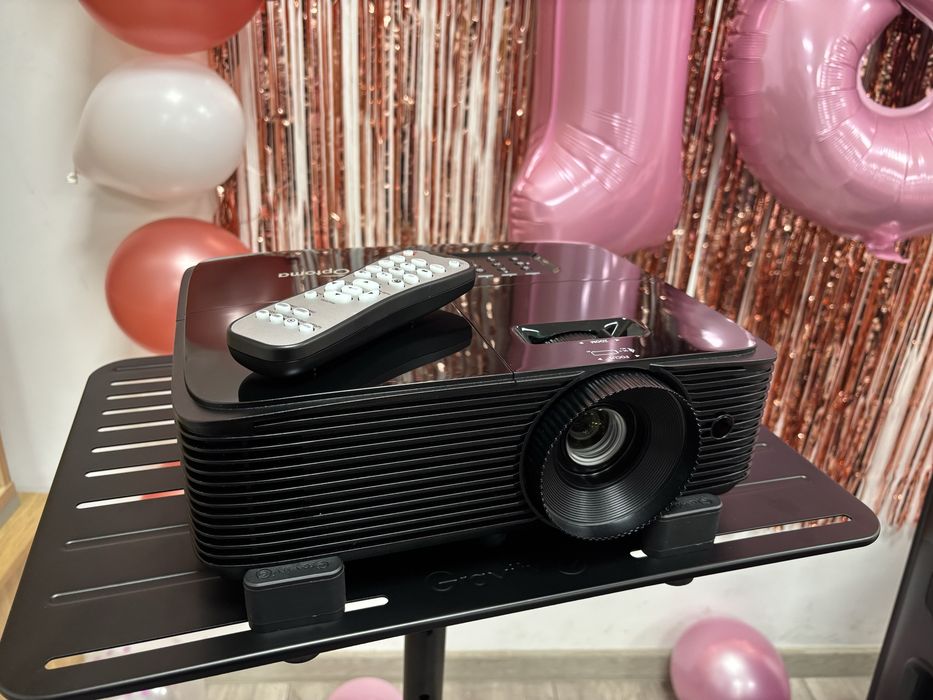 Projektor / rzutnik WYNAJEM / prezentacja, karaoke, wesele