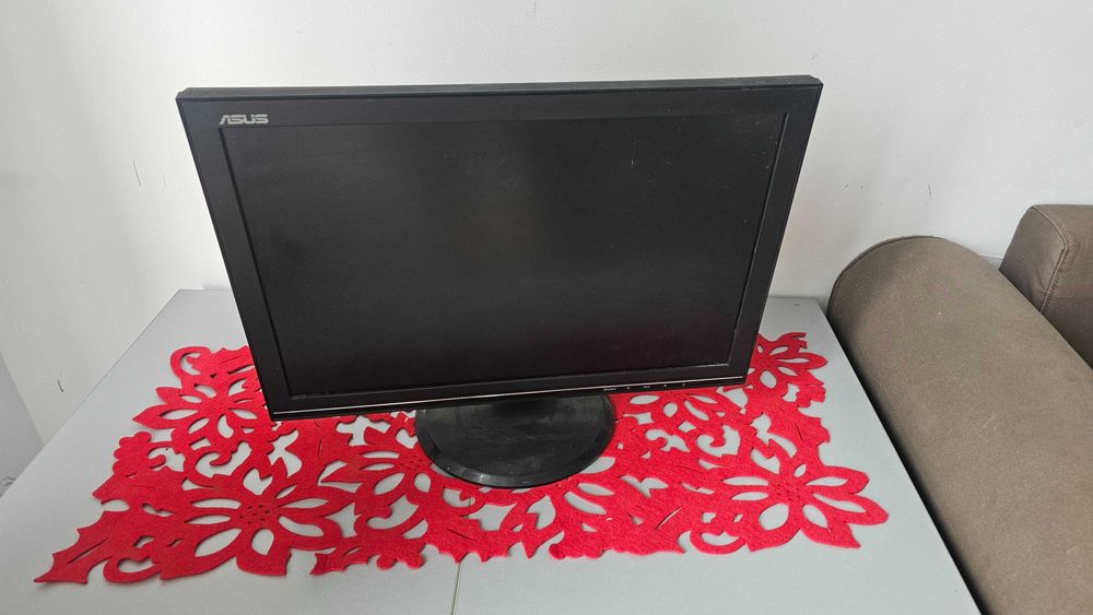 MONITORY LCD TFT - różne EIZO FlexScan 24"