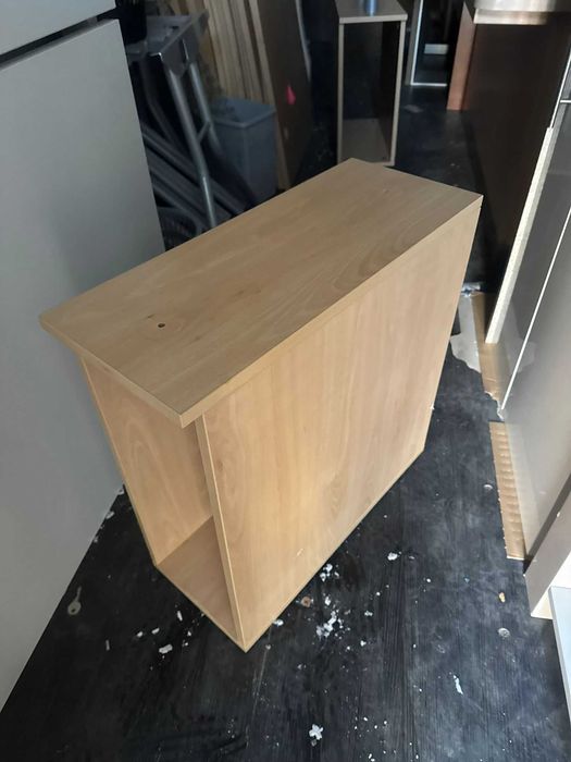 Pólka na komputer półki pod biurko biuro dom