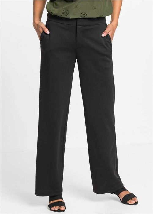 8) Czarne spodnie 46