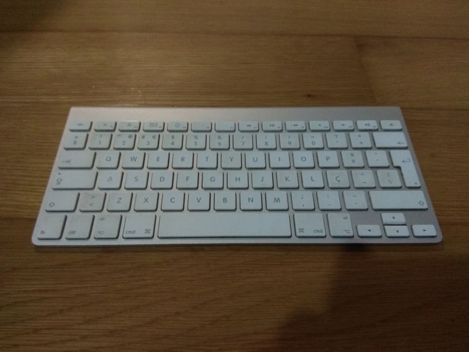 Original Apple iMac Keyboard A131464584765089025120