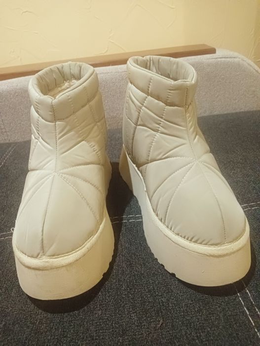 Зимові  теплі дутіки