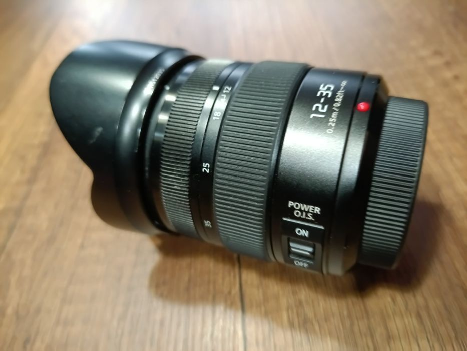 Obiektyw M4/3 Panasonic X Vario 12-35mm