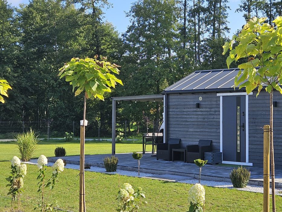 Domek letniskowy nad Jeziorem Białym.Plac zabaw.