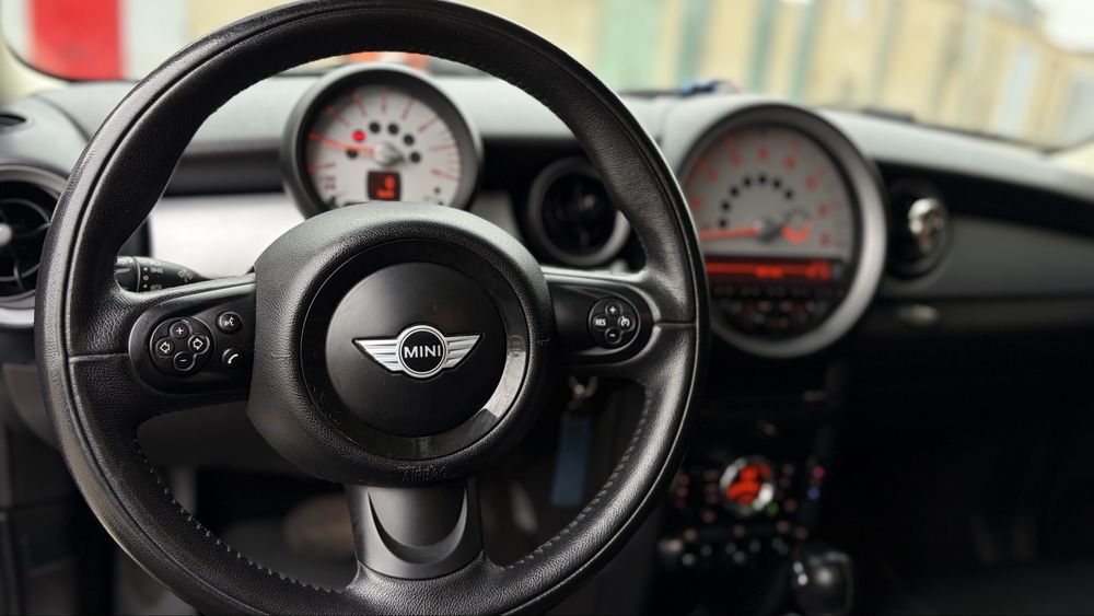 Mini Cooper 2013 Автомат