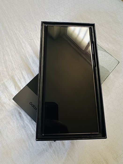 Samsung Galaxy S22 Ultra | 256 GB | Edição empresarial