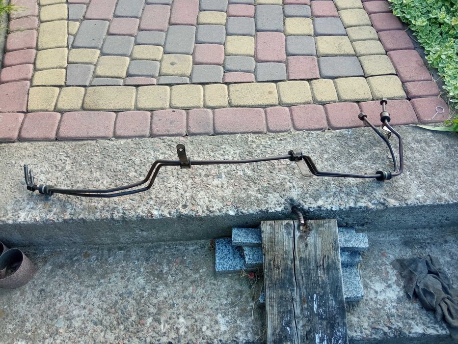 Трубки гідропідсилювача керма охолодження масла ГПК Фієста Кур’єр Мк4