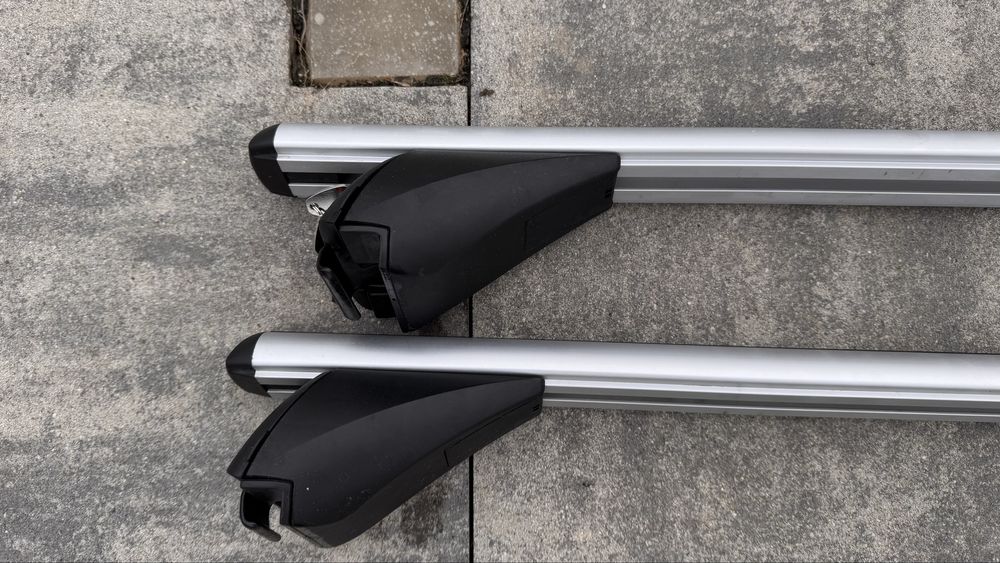 Zapas - komplet ze śrubami i podnośnikiem Corolla 5 x 114,3