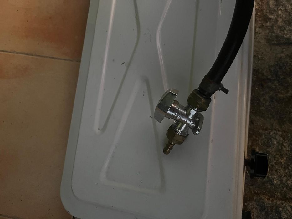 Fogão a gás e elétrico a funcionar muito bem