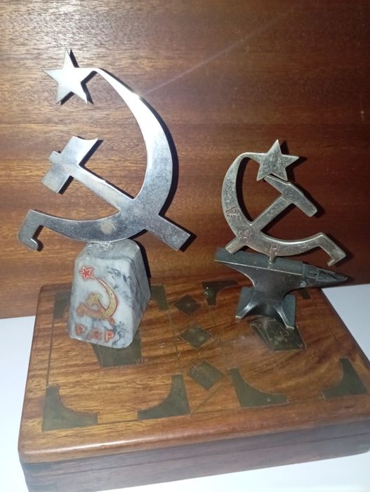 Símbolo do Partido Comunista Português