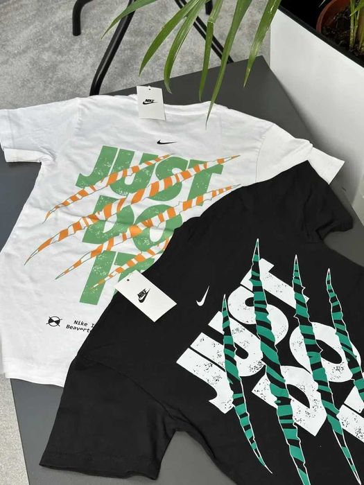 Футболка NIKE nsw tee os brandriffs