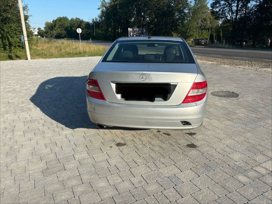 Продам Mercedes C-klass diesel automat