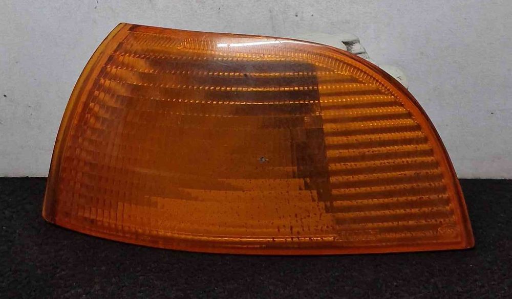 Pisca Frente Esquerdo - FIAT PUNTO