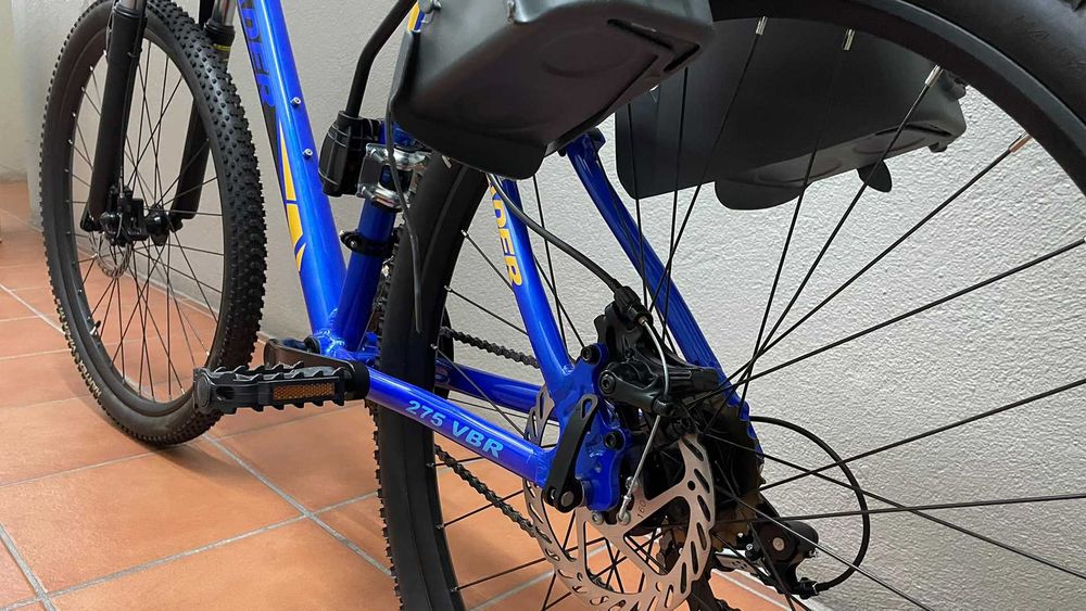 Bicicleta 27.5" NOVA c/ cadeira para criança