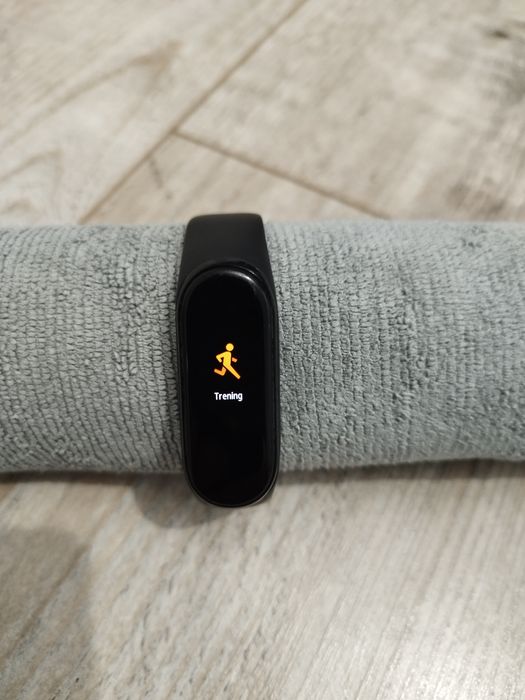 Opaska Xiaomi Mi band 4 + zapasowy nowy pasek