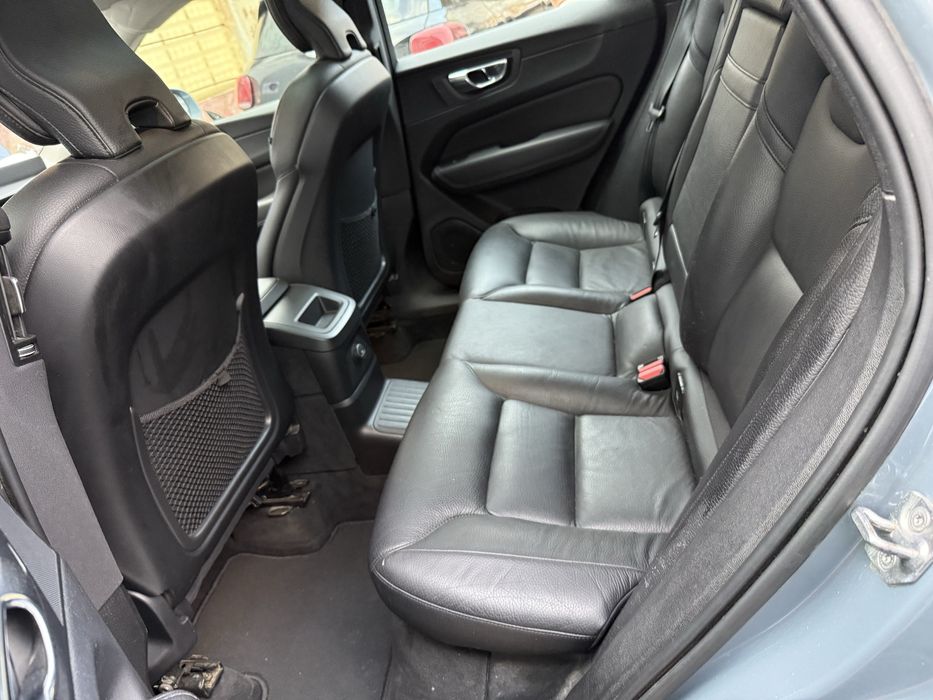 Volvo XC60 2.0 T6 PHEV INSCRIPTIO Trabalhar  e andar